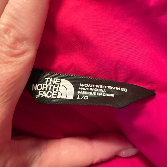 The North Face pink jacket - Picture 4 of 4